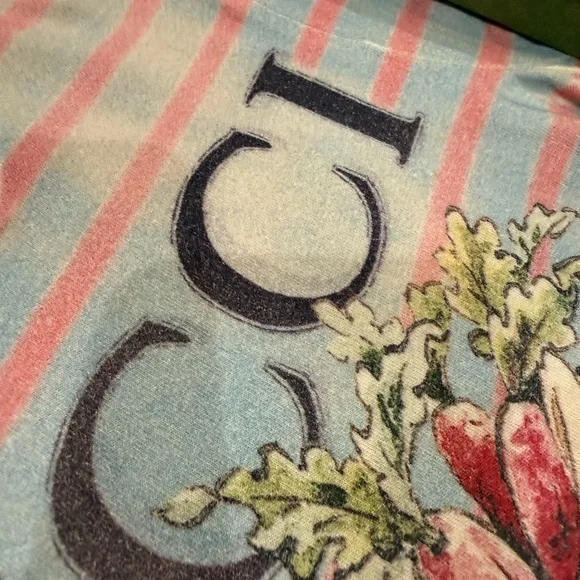 Gucci Kids Pastel Striped Tee with Bunny Design - Picture 8 of 10